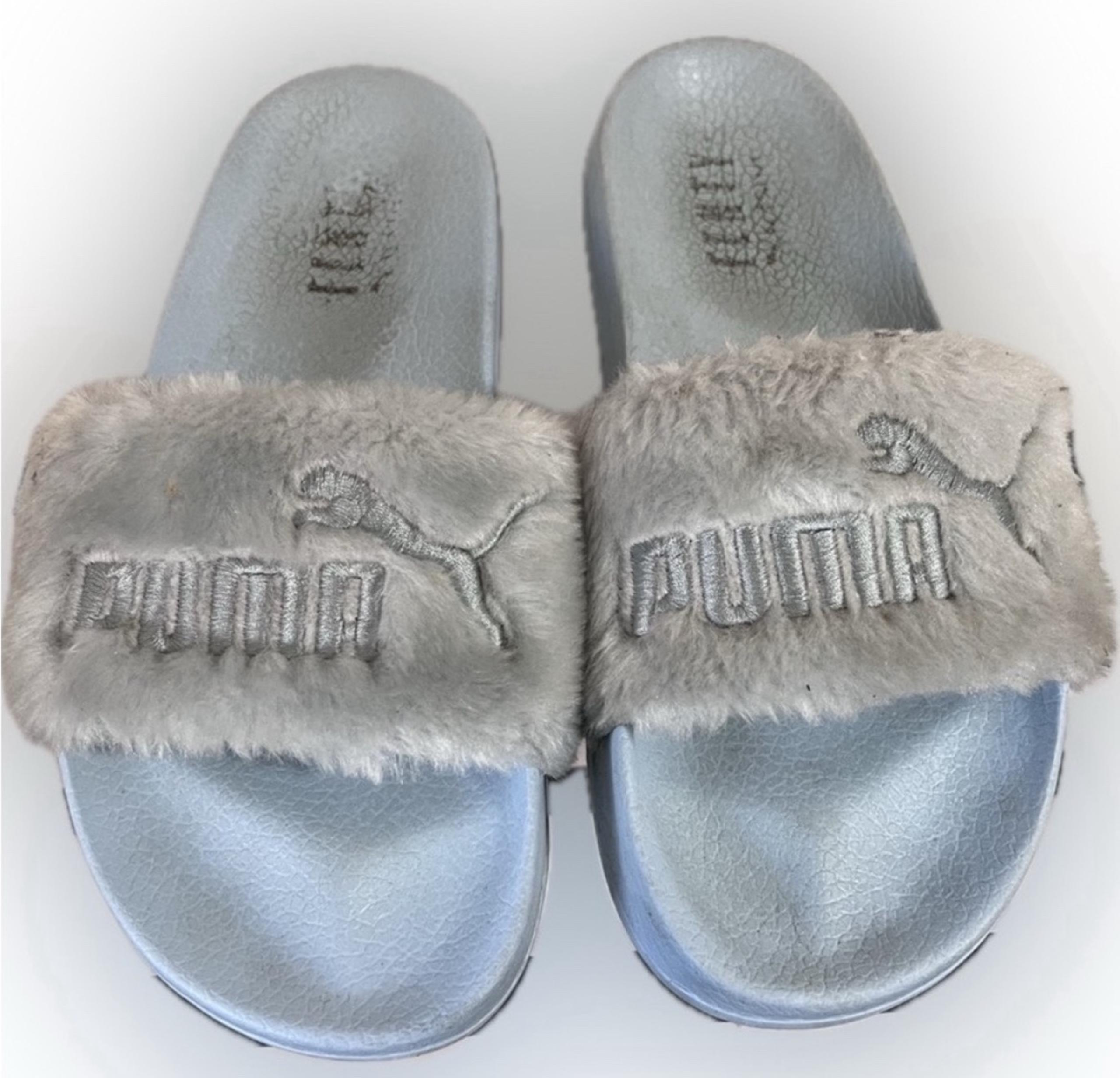 Fenty x puma fur slides baby blue Rihanna