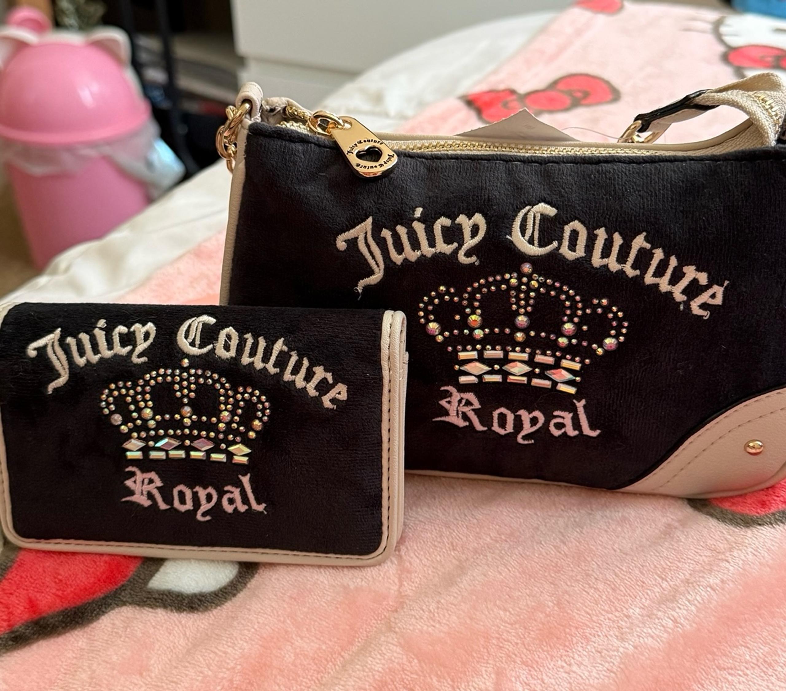 Matching Juicy Couture Mini Wristlet Bag & Snap Wallet Set!
