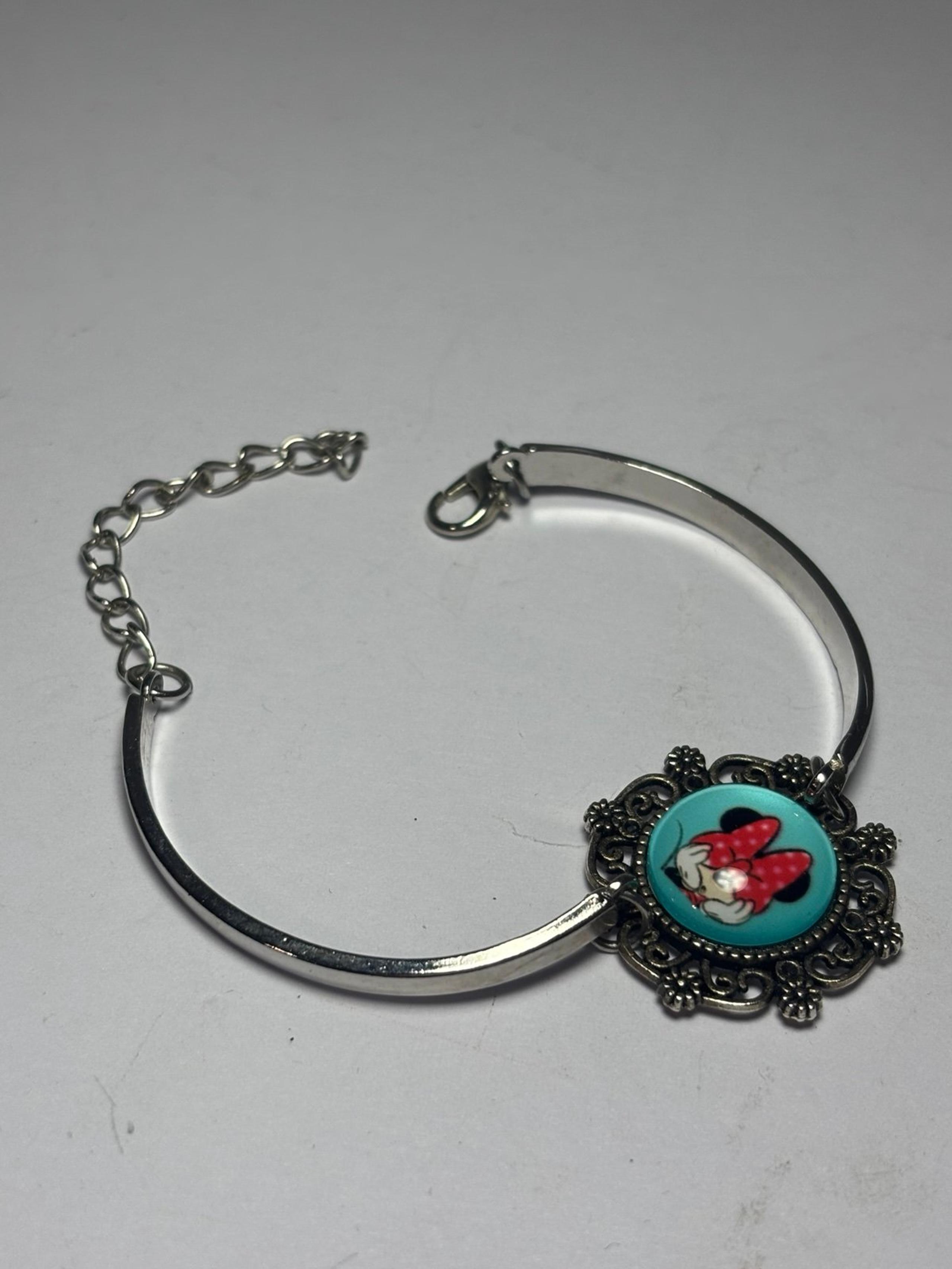 Minnie Mouse Silver Toned Red Bow/Teal Colored Bracelet