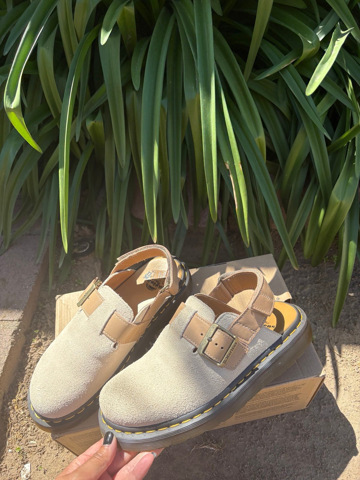 Dr Marten Suede Cream/Tan slingback mules