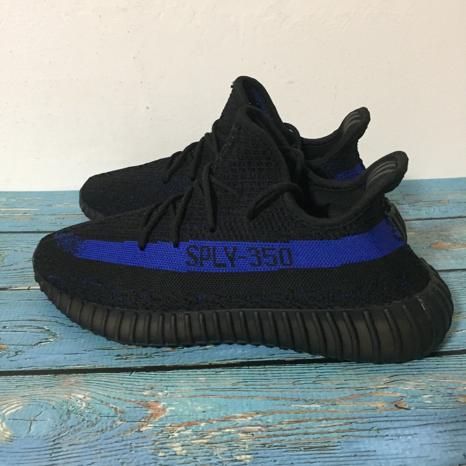 Yeezy Boost 350 V2 Low Size 10