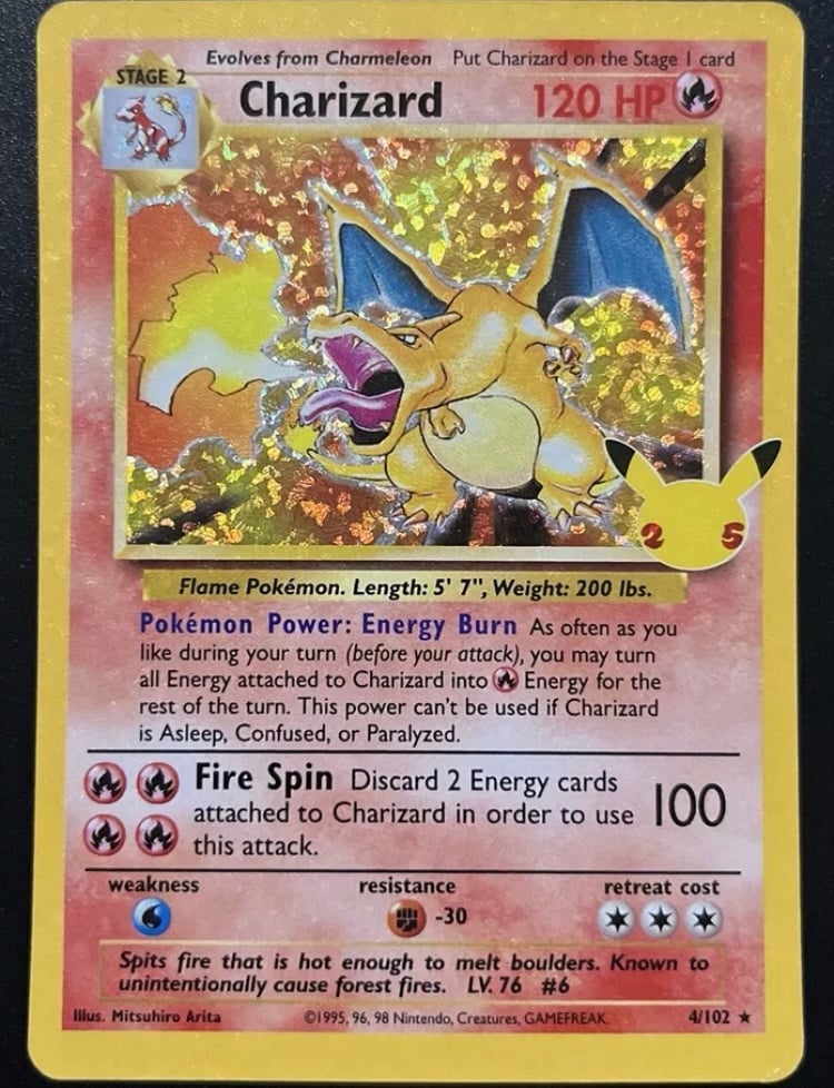 Charizard 4/102 Holo 2021 Pokémon Celebrations Classic Collection 25th Anniversa
