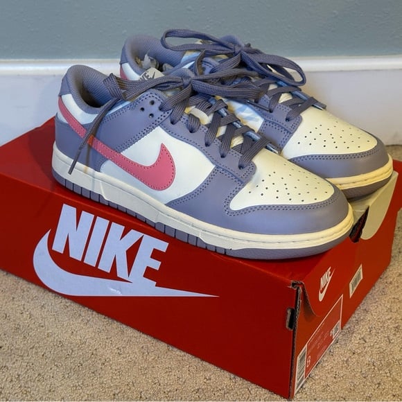 Women’s Nike Dunk Low Indigo Haze Coral Chalk Sail Purple & Pink NIB Size 8