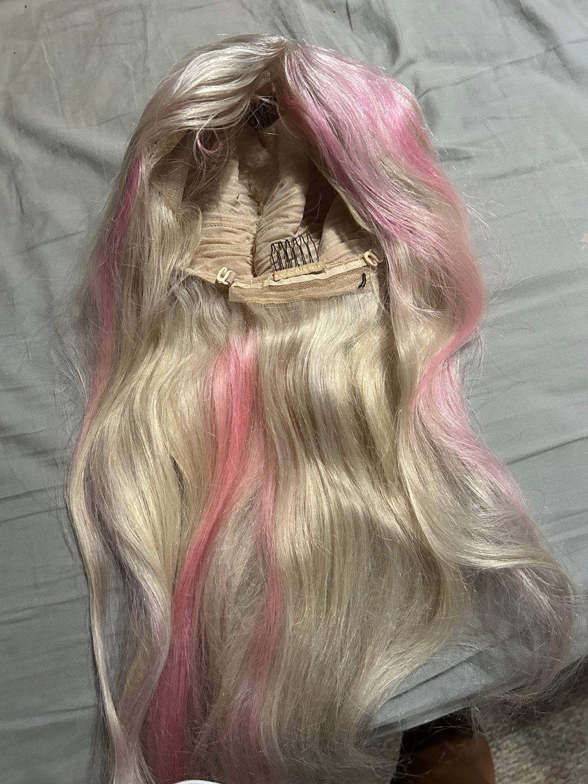 Blonde wig