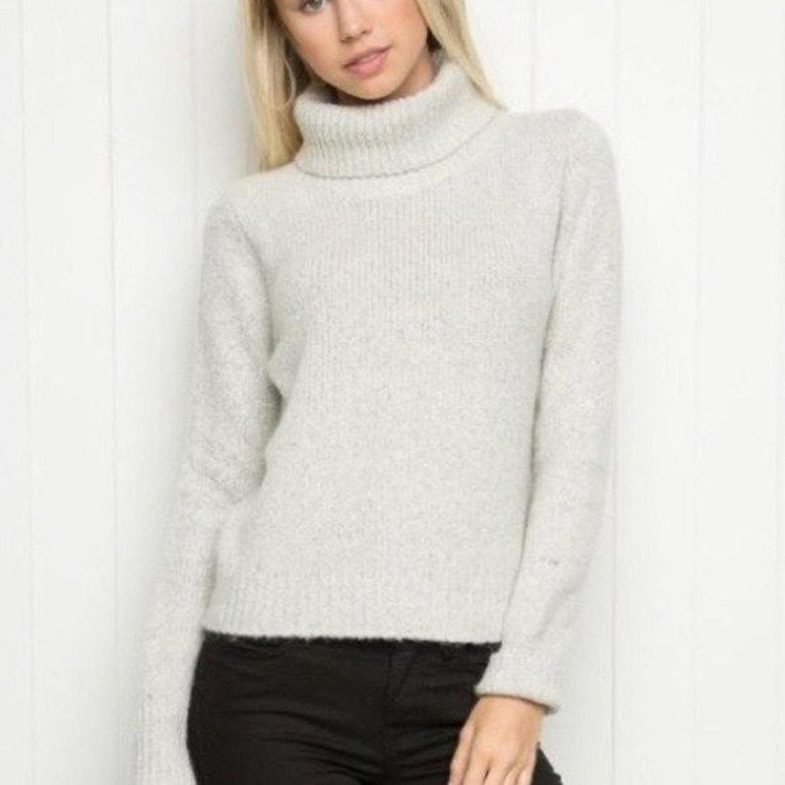 brandy melville cassia turtleneck