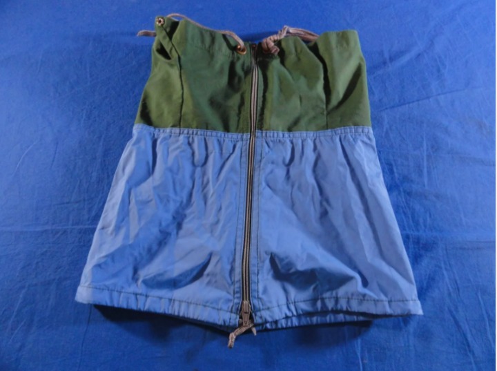 MEDIUM/LARGE SIERRA WEST GORE-TEX WINDPROOF WATERPROOF LEG GAITERS RC 2363