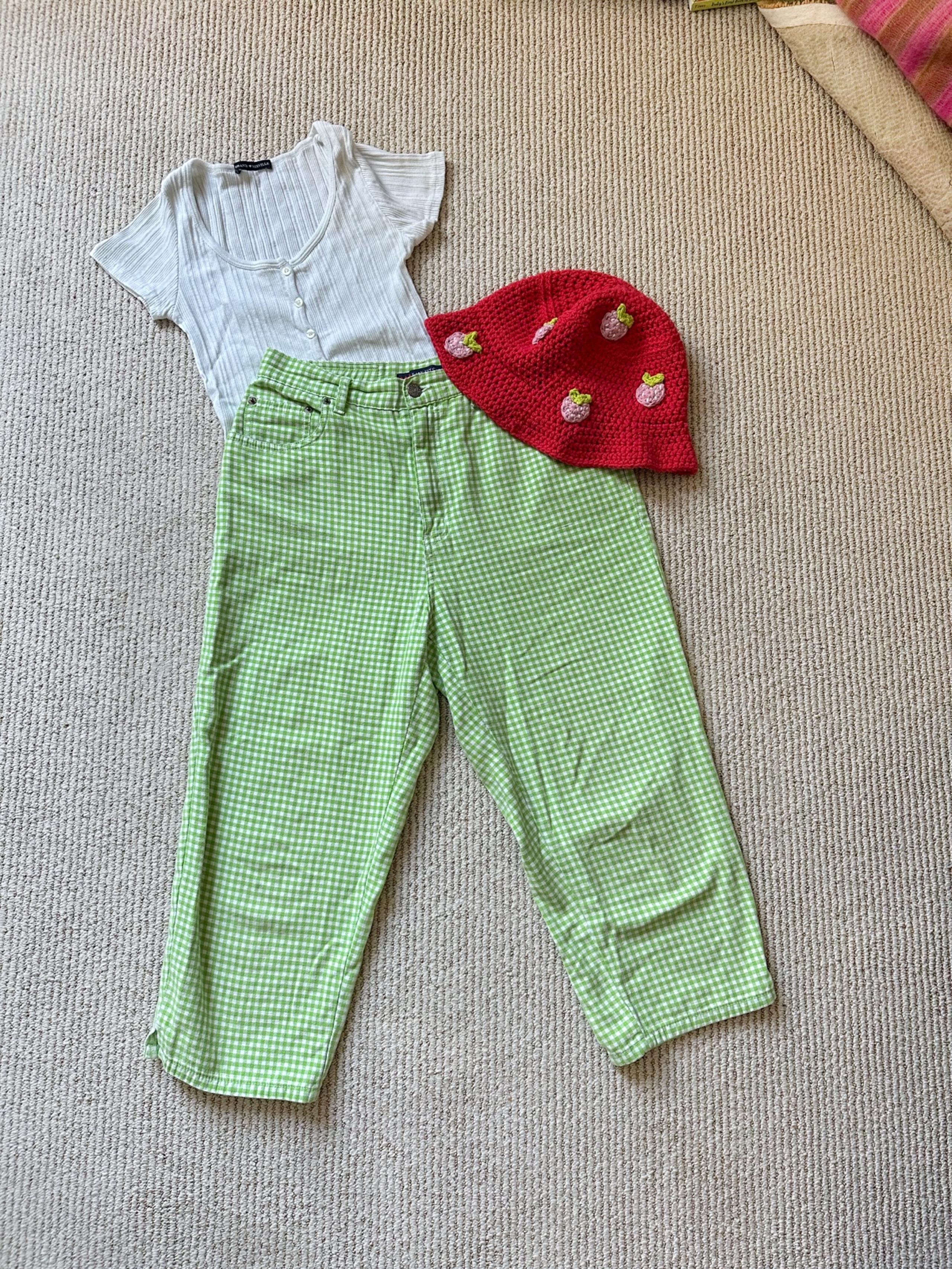Vintage 90’s Bill Blass Gingham Capri Pants