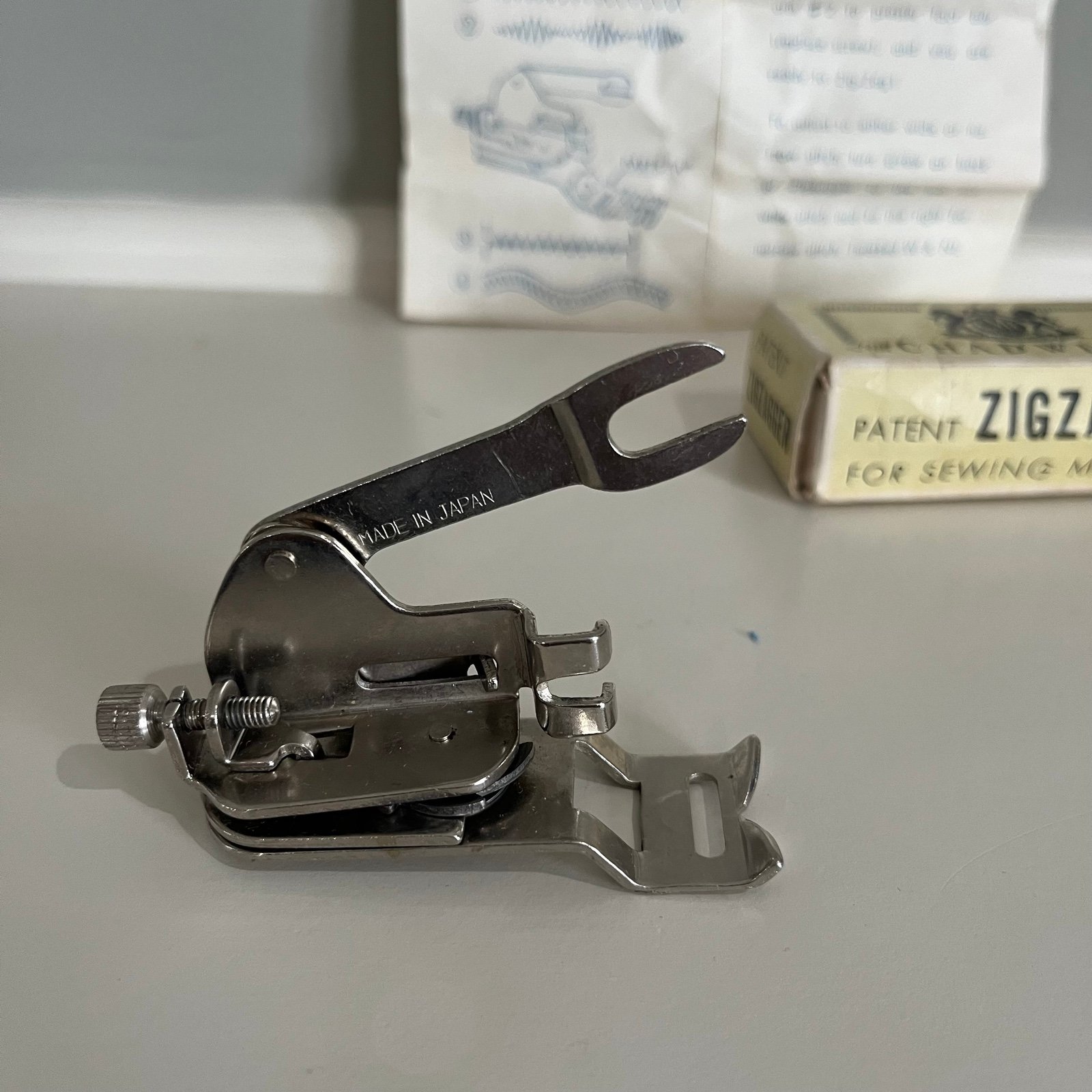 Zigzagger - Chadwick fits the Singer Featherweight