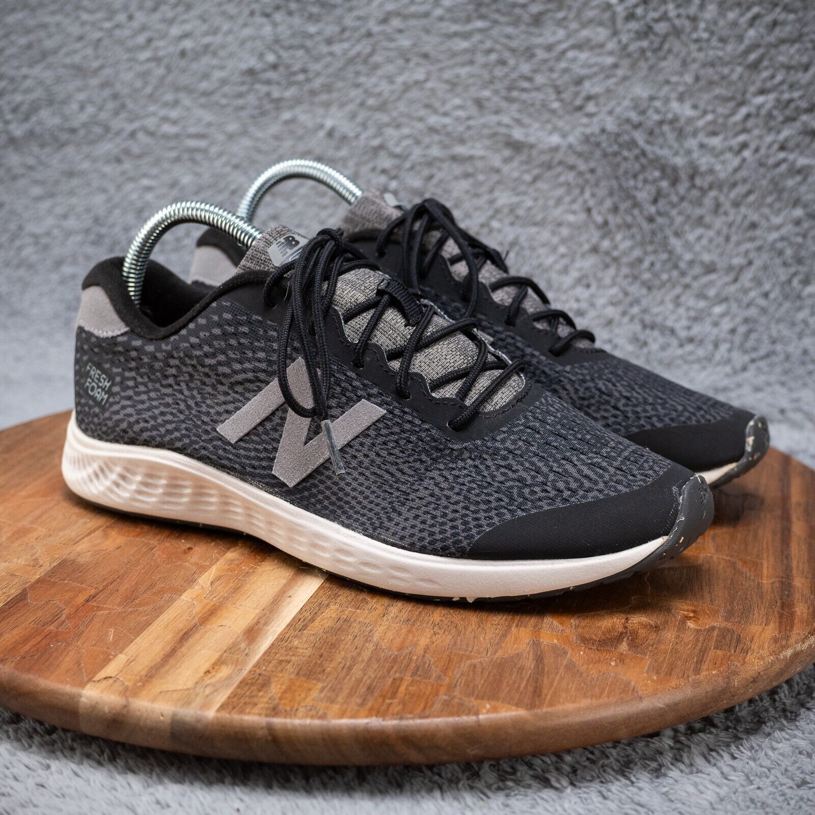 New Balance Kids Fresh Foam Shoes KVARNLBY, Black/Grey Size 6 Men's 7.5 Women's