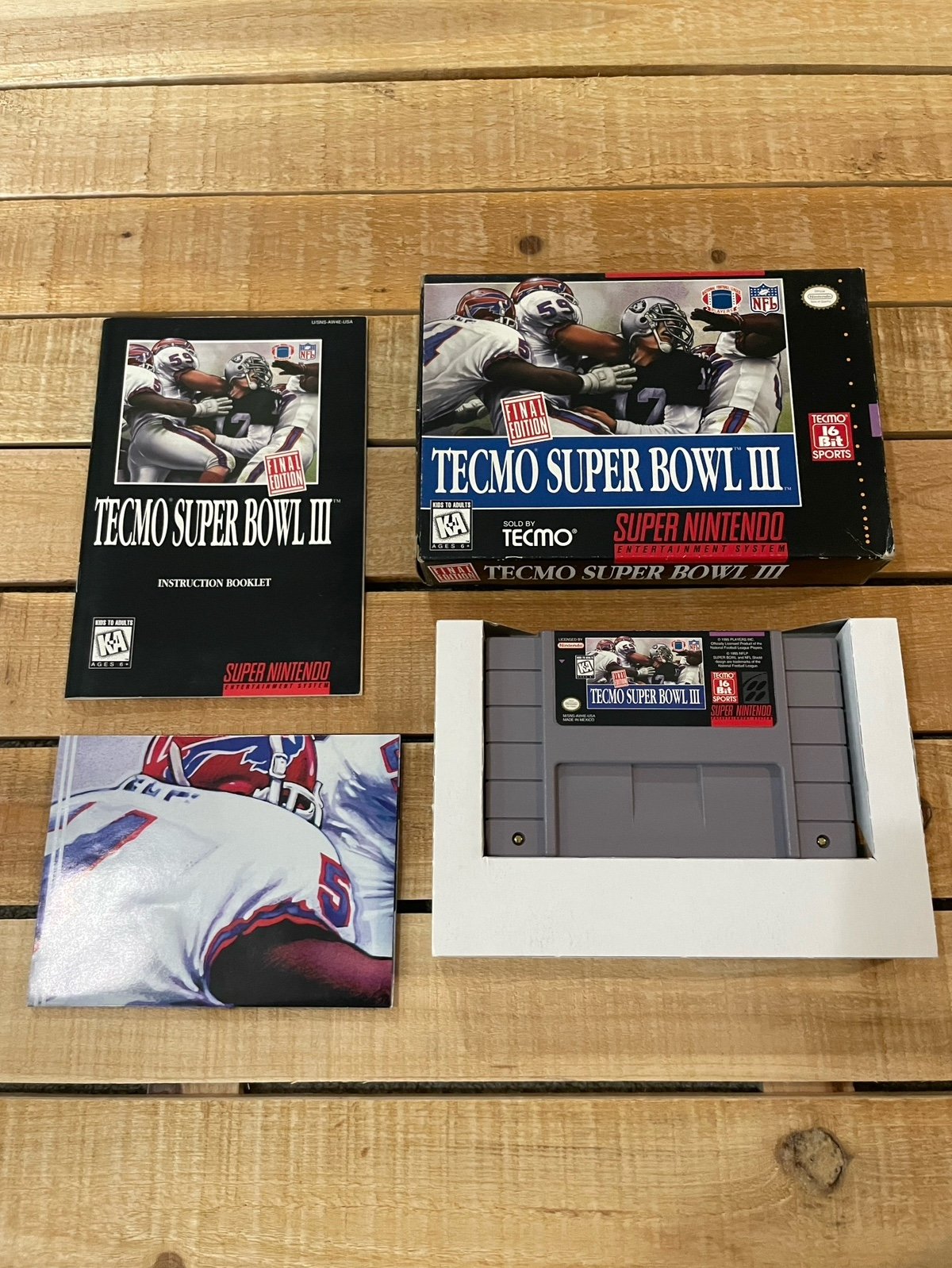 Super Nintendo Super Tecmo Bowl III 3 Complete With Box Manual and Game