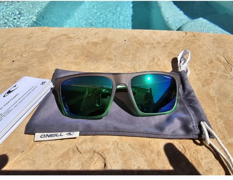 O'Neill Men's Sunglasses ONS- Beacons 2.0 Square Polarized Mirror Lens