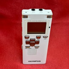Olympus Olympus WS-400S (1024 MB, 272 Hours) Handheld Digital Voice Recorder