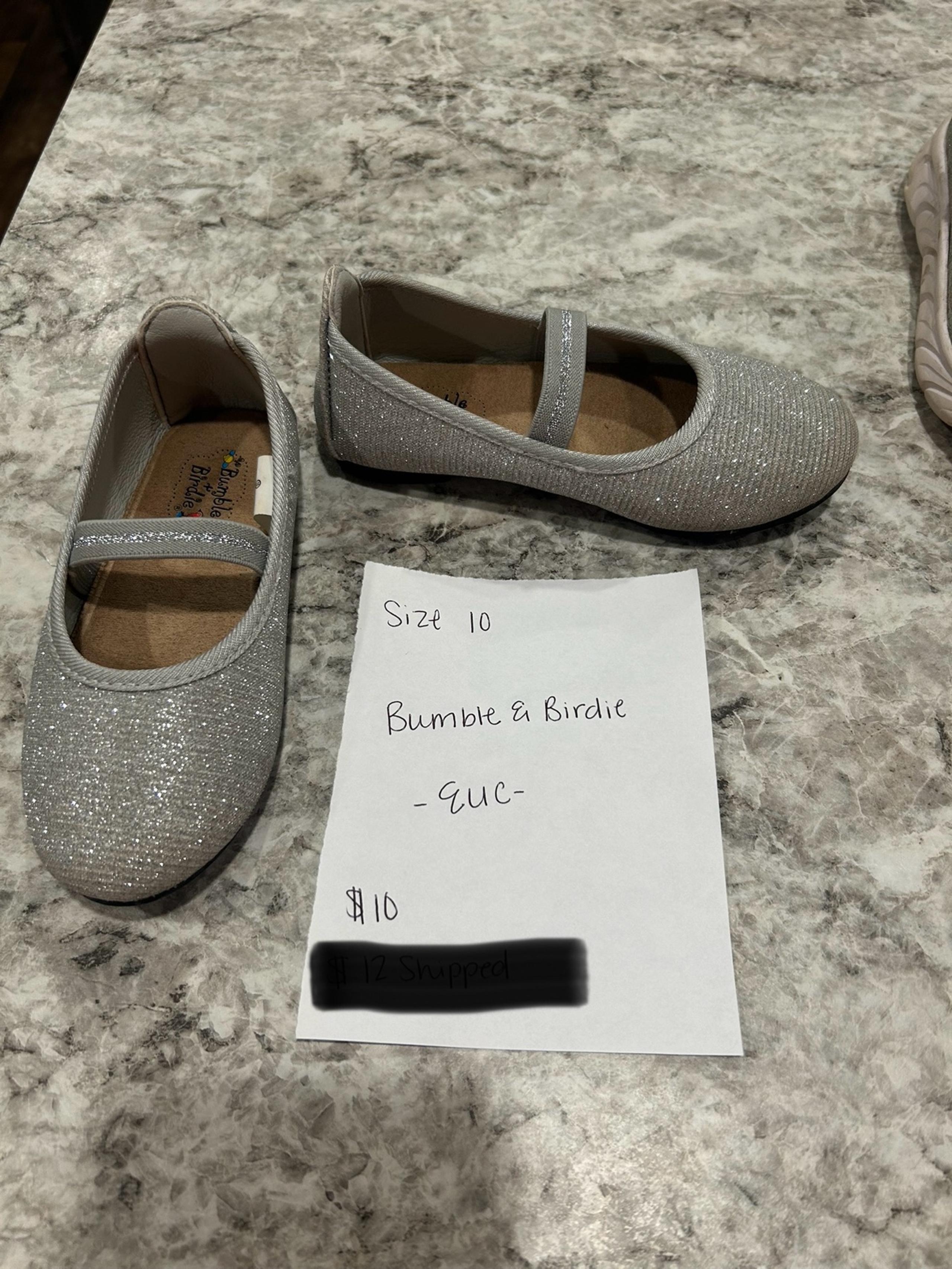 Dress shoes