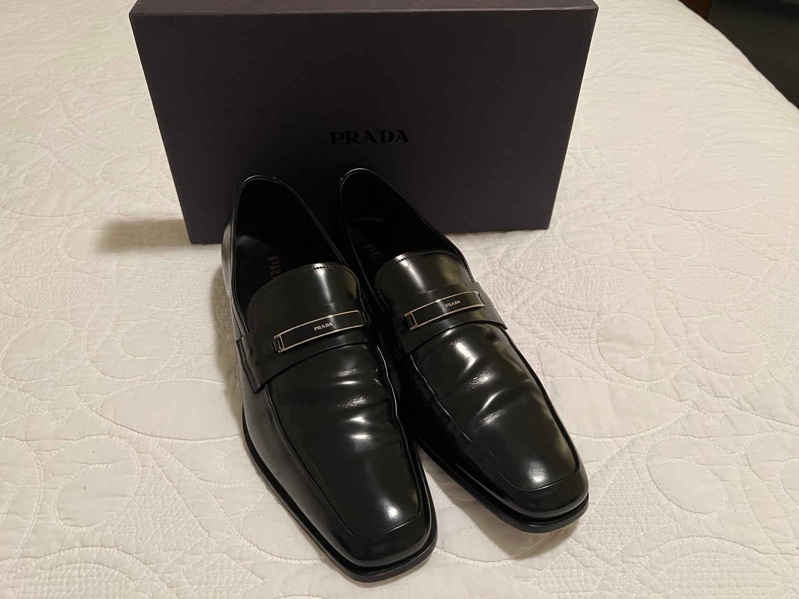 Mens Prada leather shoes size 11
