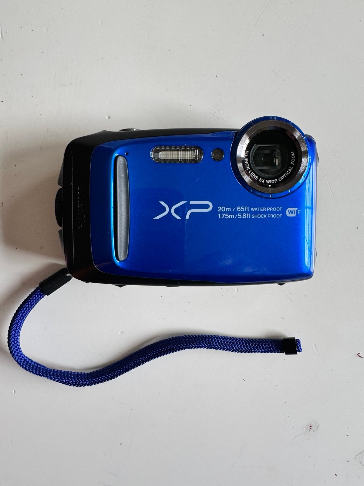 Fujifilm XP120 16mp digital camera (underwater capable)