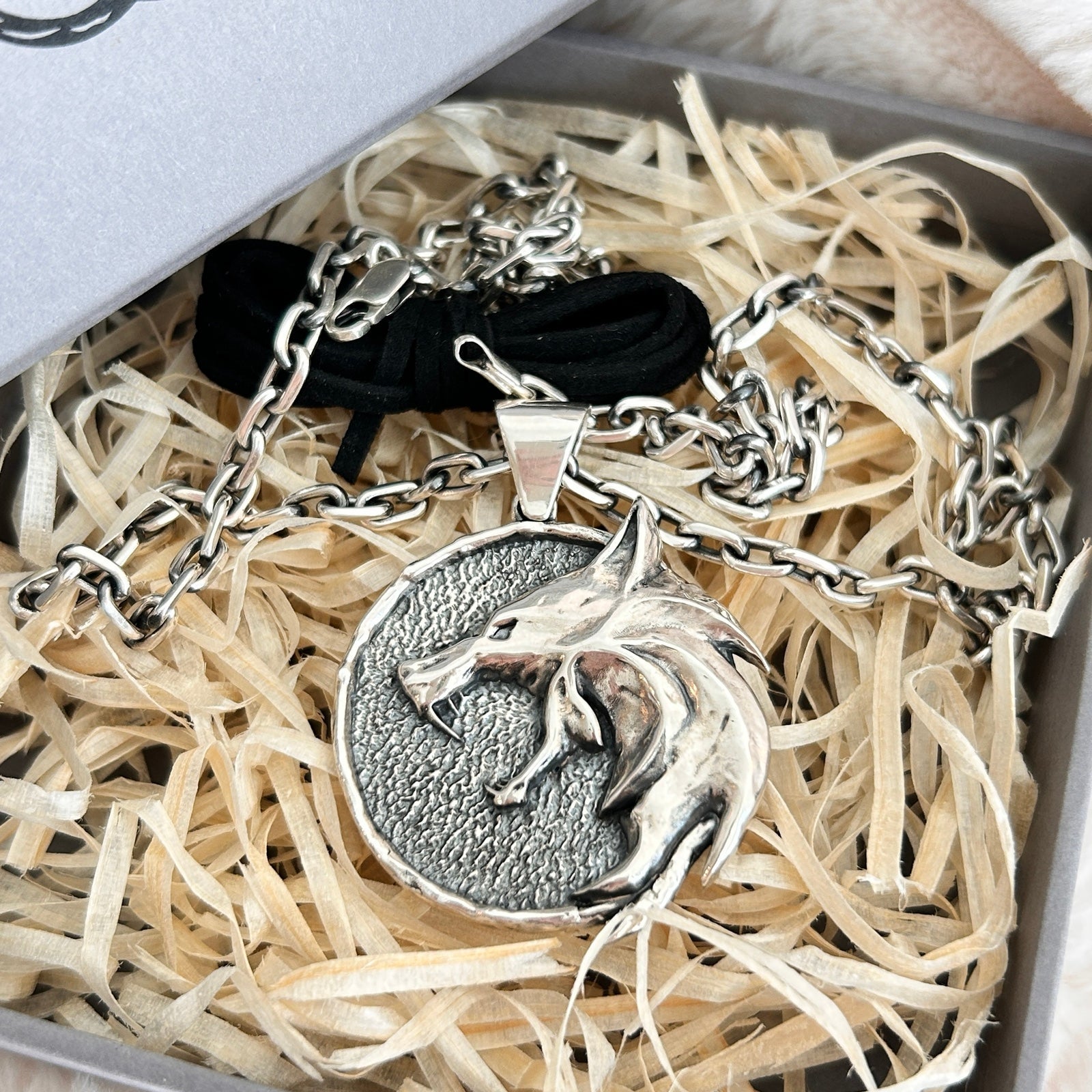 Wolf School Medallion Pendant Cosplay Sterling Silver Witcher anchor chain