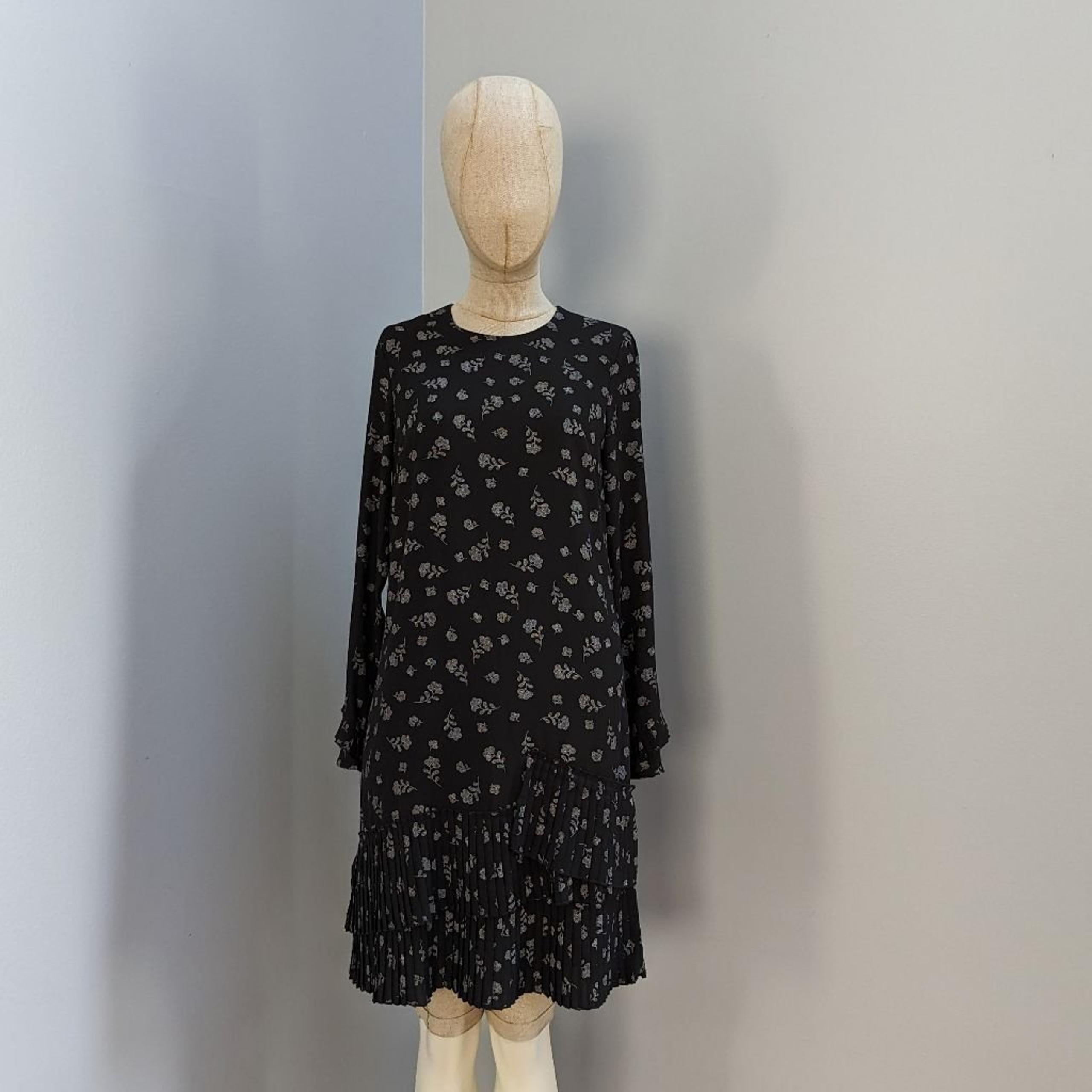 Warehouse Dotty Floral Print Pleated Hem Shift Dress