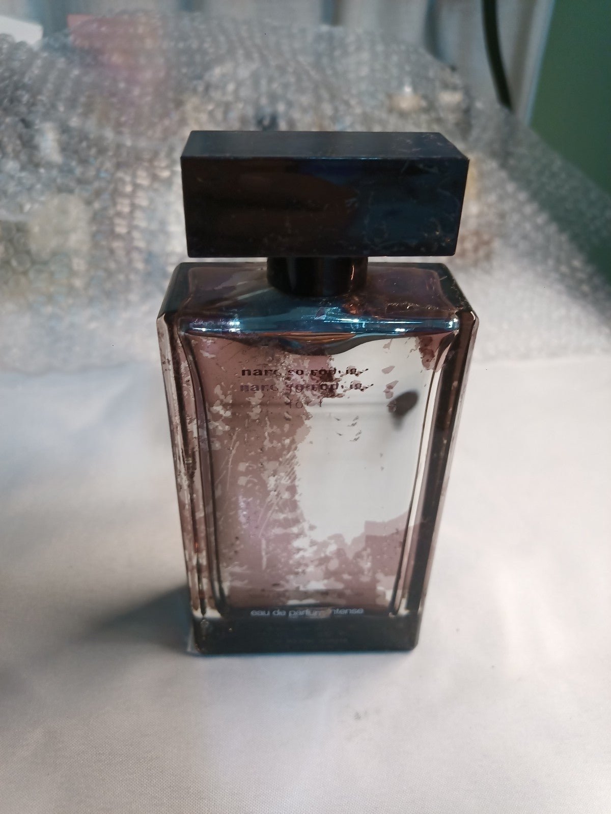 Used narciso rodriguez musc eau de parfum intense for her 3.3oz/100ml