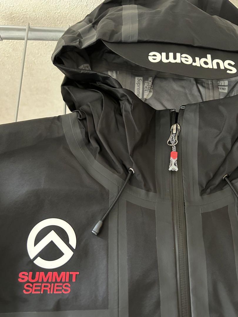 Buy Supreme x The North Face Summit Series Outer Tape Seam