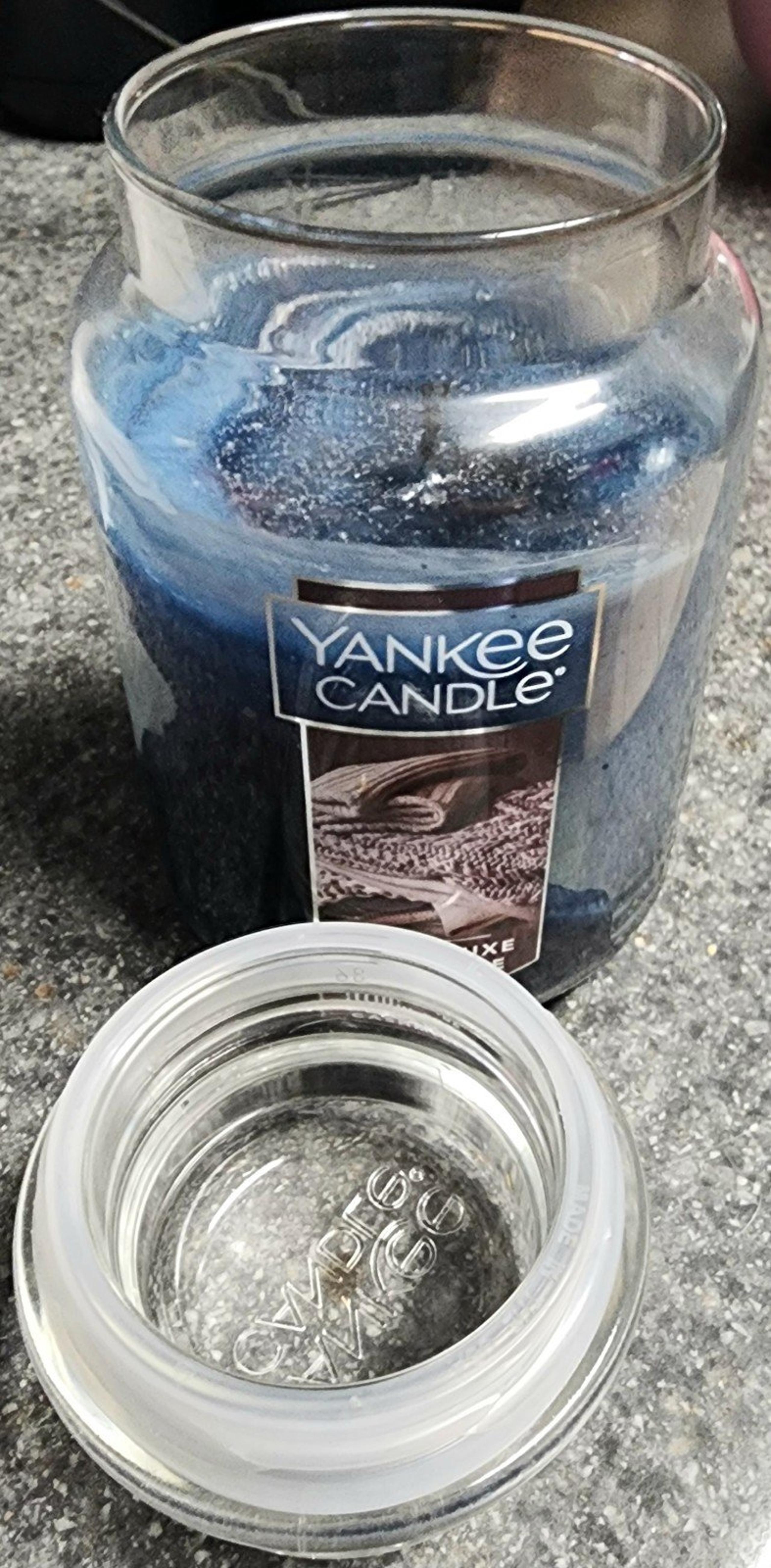 YANKEE CANDLE WARM LUXE CASHMERE USED ONCE