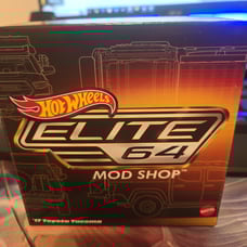 Hot wheels elite 64 mod shop 2017 toyota tacoma