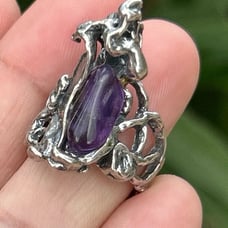 Vintage Sterling Silver handmade Brutalist Abstract Chevron Amethyst Ring