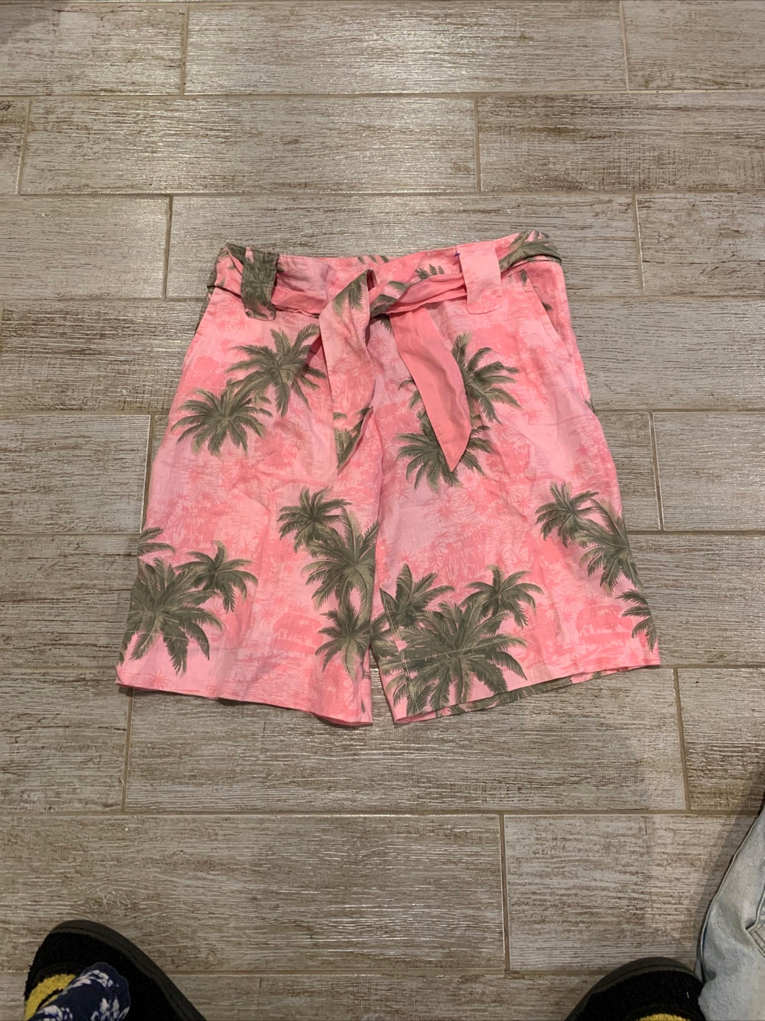 Tommy Bahama Sz 14 Women’s Tropical Floral 100% Linen Shorts Pink Beach Resort