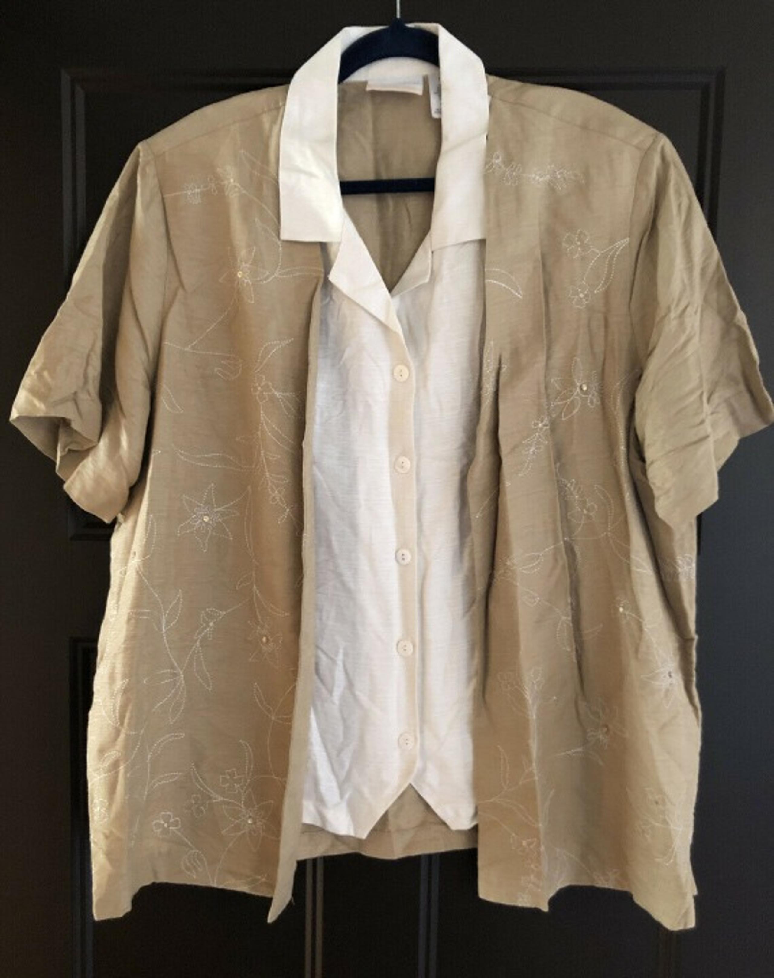 Alfred Dunner 2 Piece Suit Pant Suit