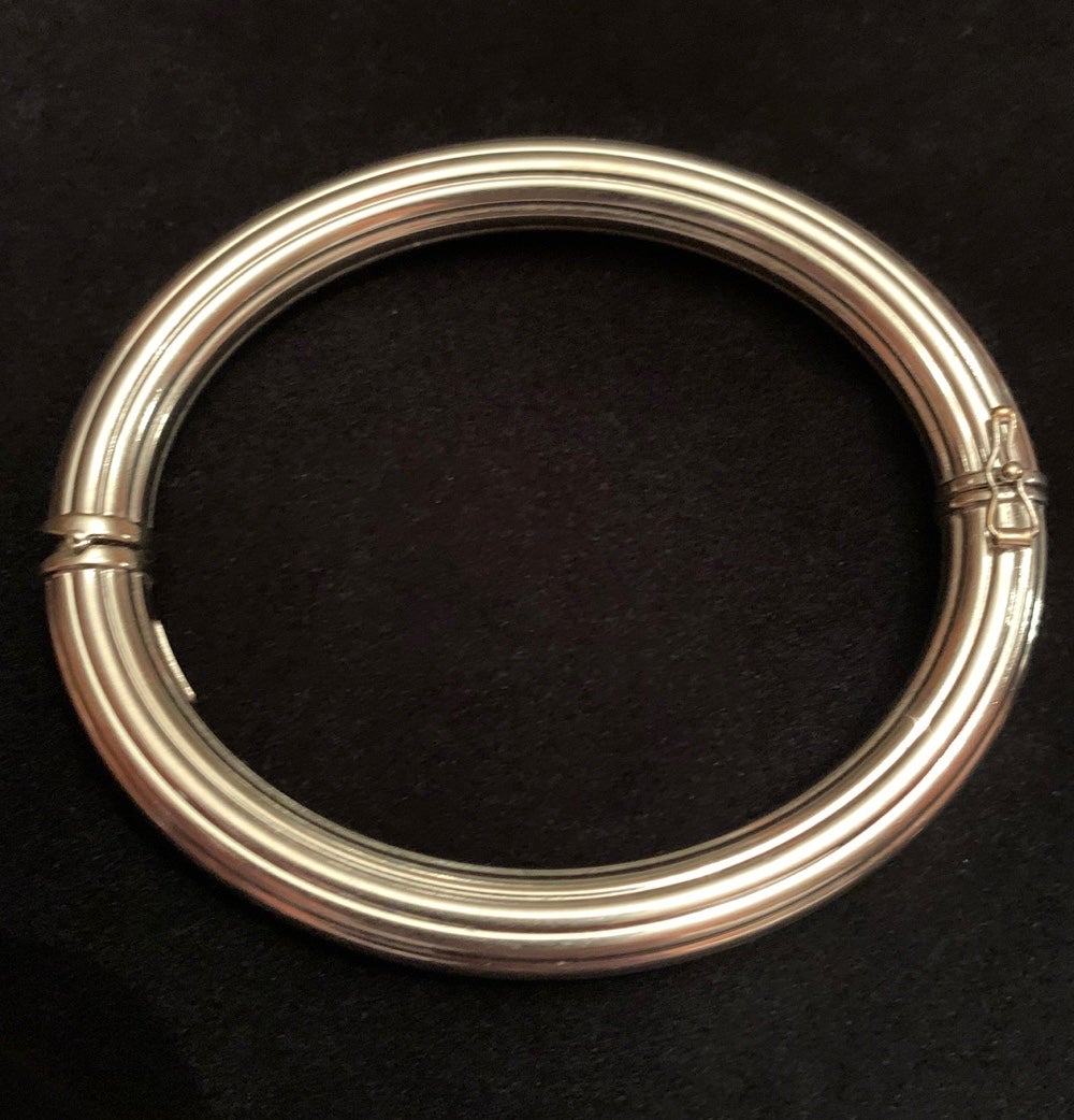 Vintage 14K Italian White Gold Hinged Bangle Bracelet