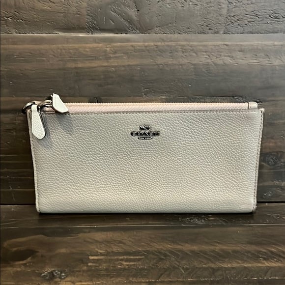 Coach Gray Leather Bifold Wristlet - 31262