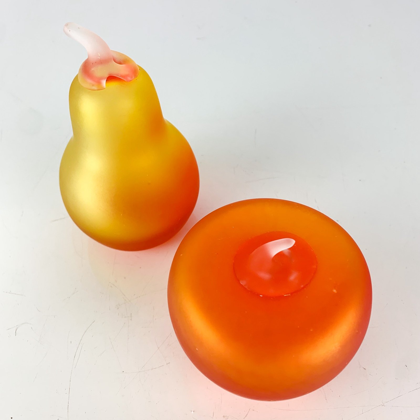 Vintage Pilgrim Glass Satin Pear Apple Paperweight Handblown Golden Amberina