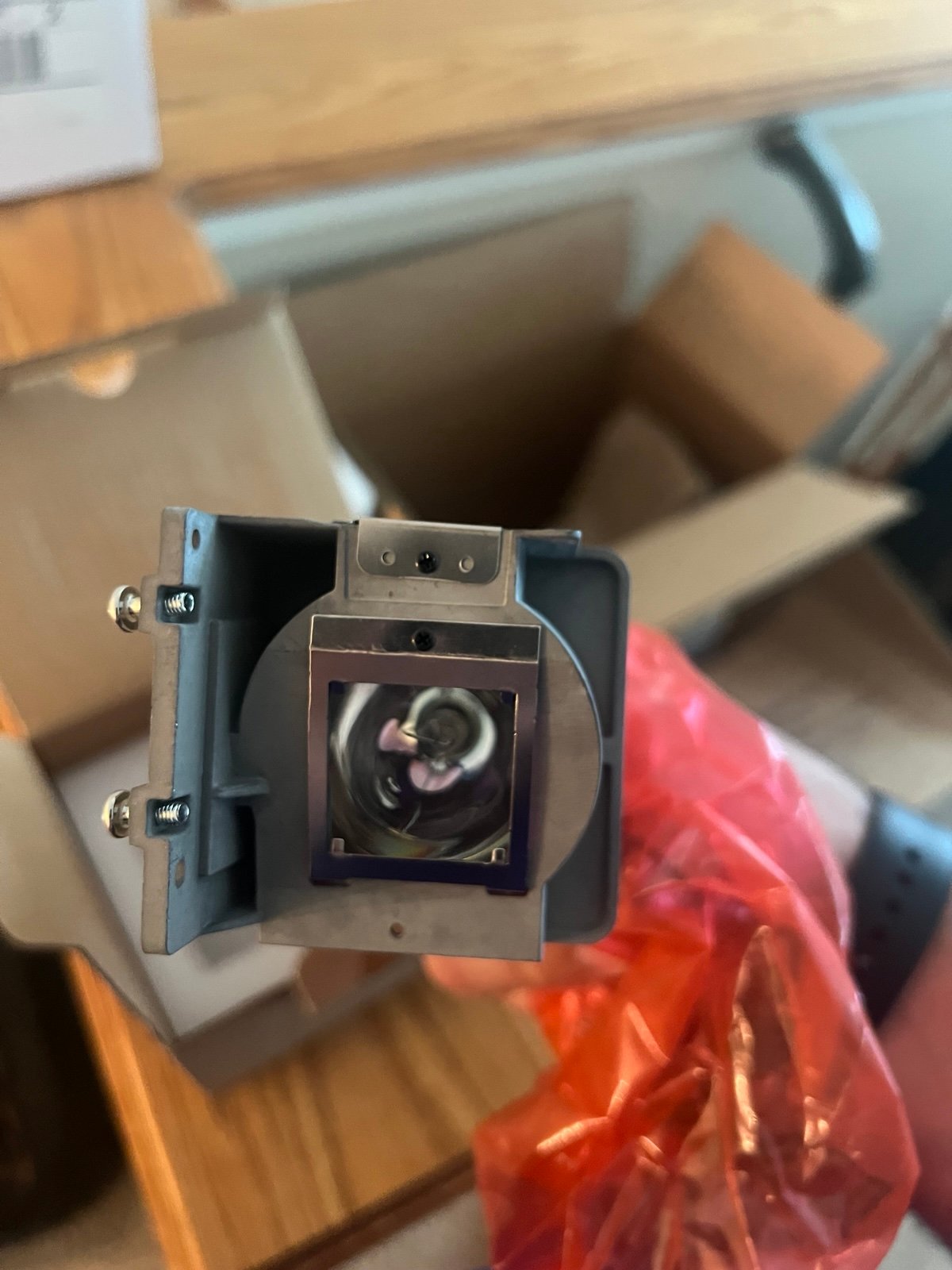 OSRAM P-VIP PROJECTOR LAMP REPLACEMENT HOUSING FOR EX550 EX551 OPTOMA PROJECTOR