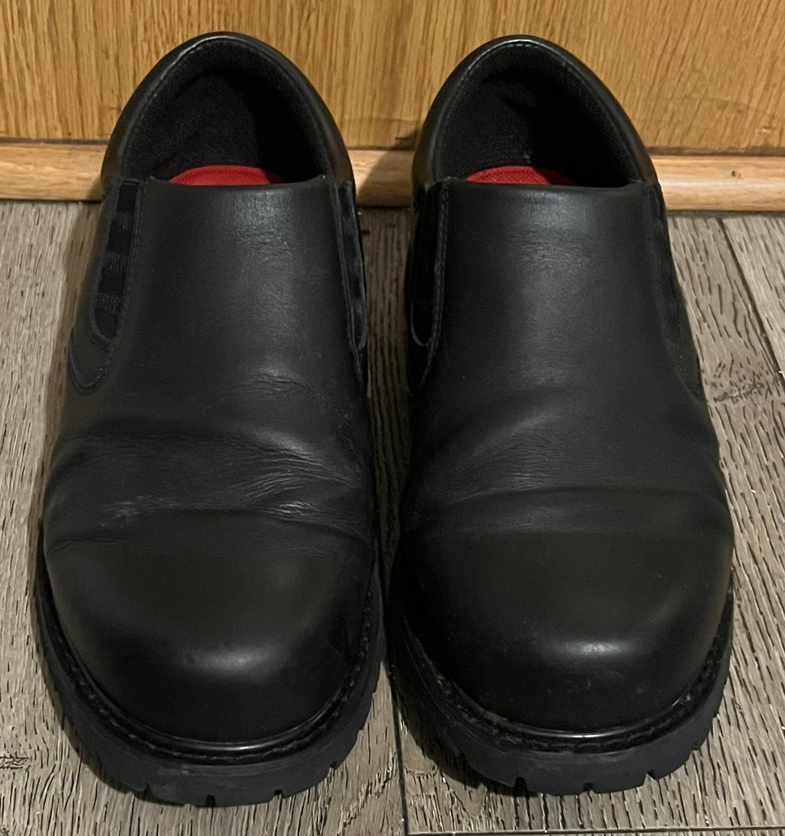 Skechers Memory Foam Relaxed Fit Slip Resistant Men’s Leather Work Shoes 11.5