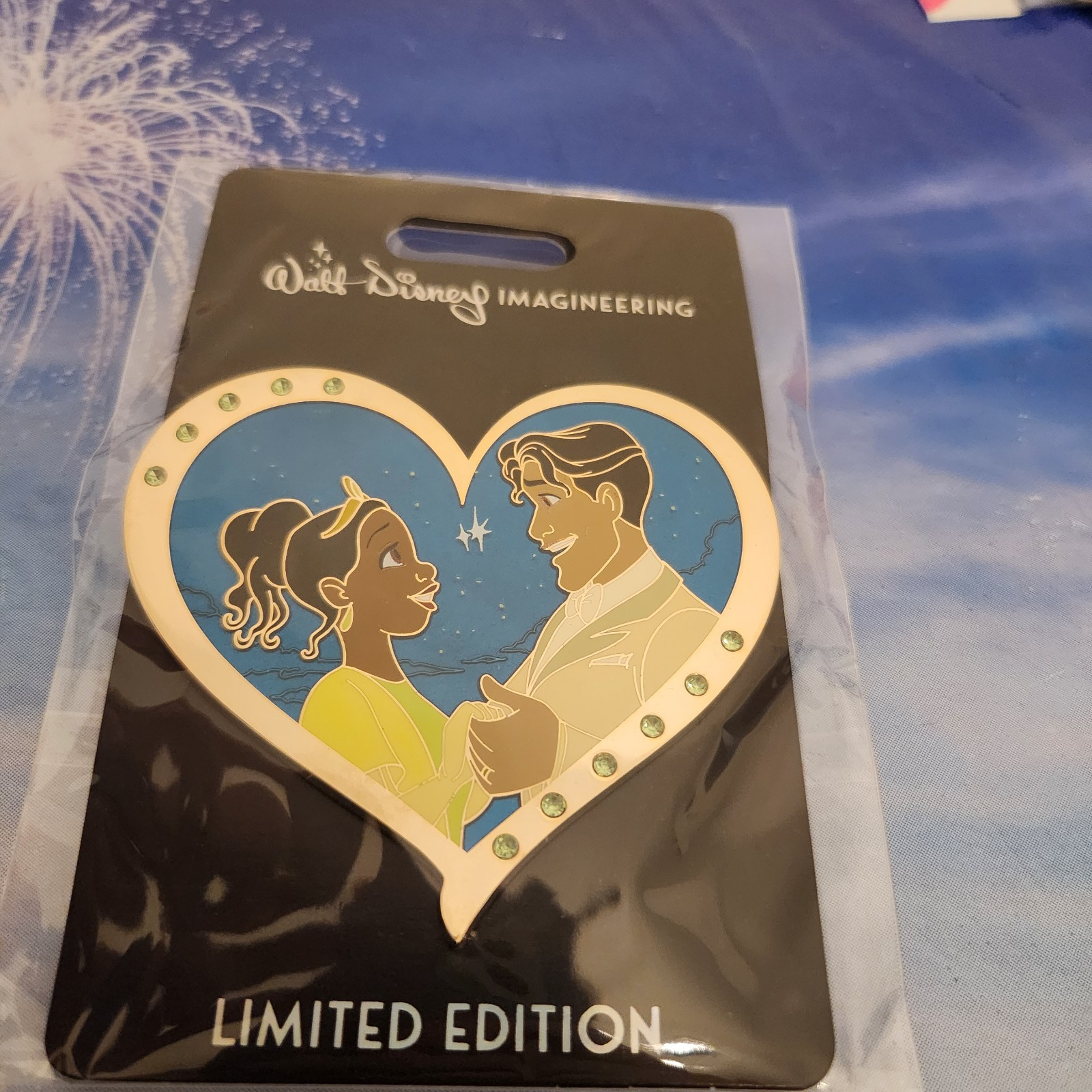 MOG WDI Disney Tiana and Naveen Valentine's Day Prince Princess Hearts Pin