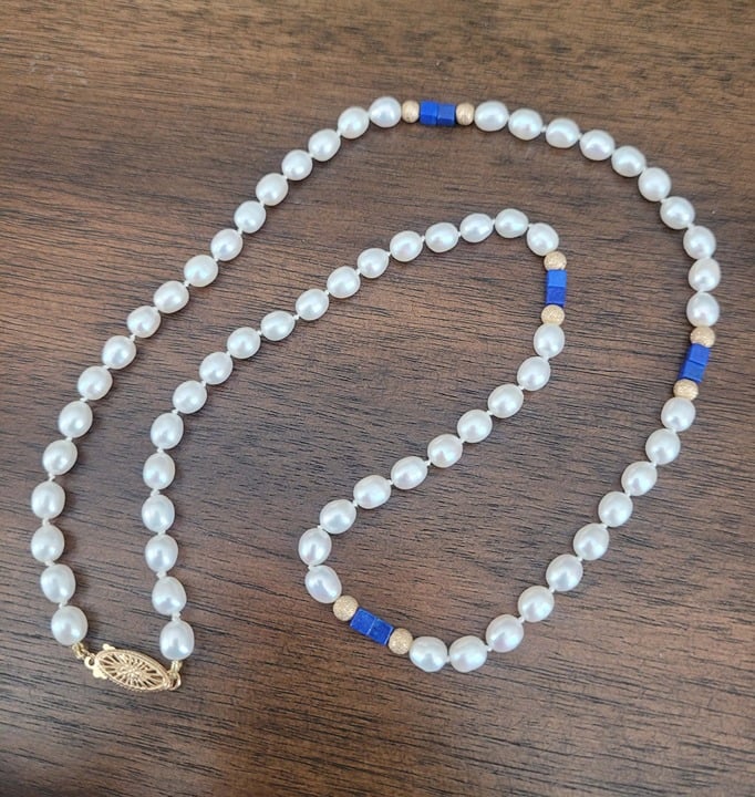 Vintage Pearl and 14k Gold necklace