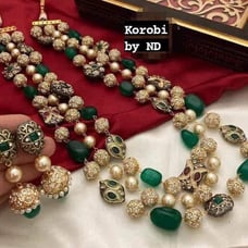 Real pearl necklace