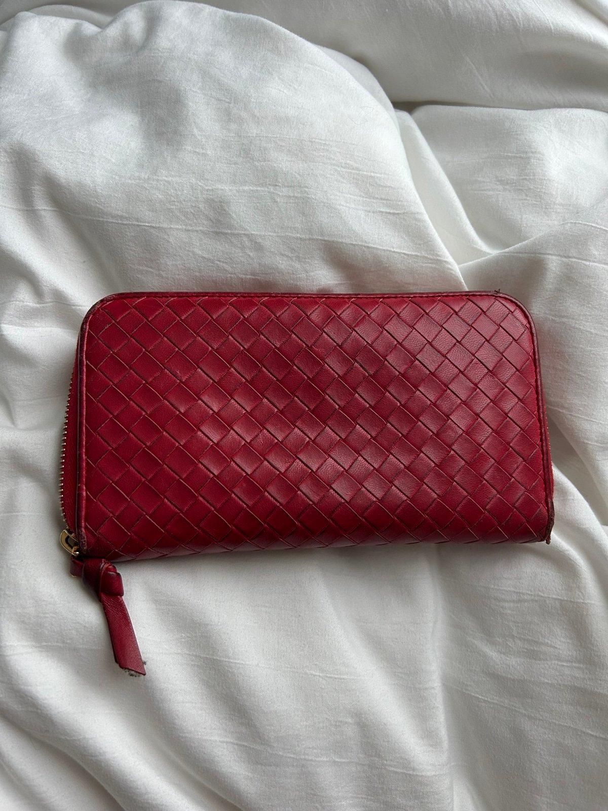 Bottega Veneta Zip Wallet/Clutch