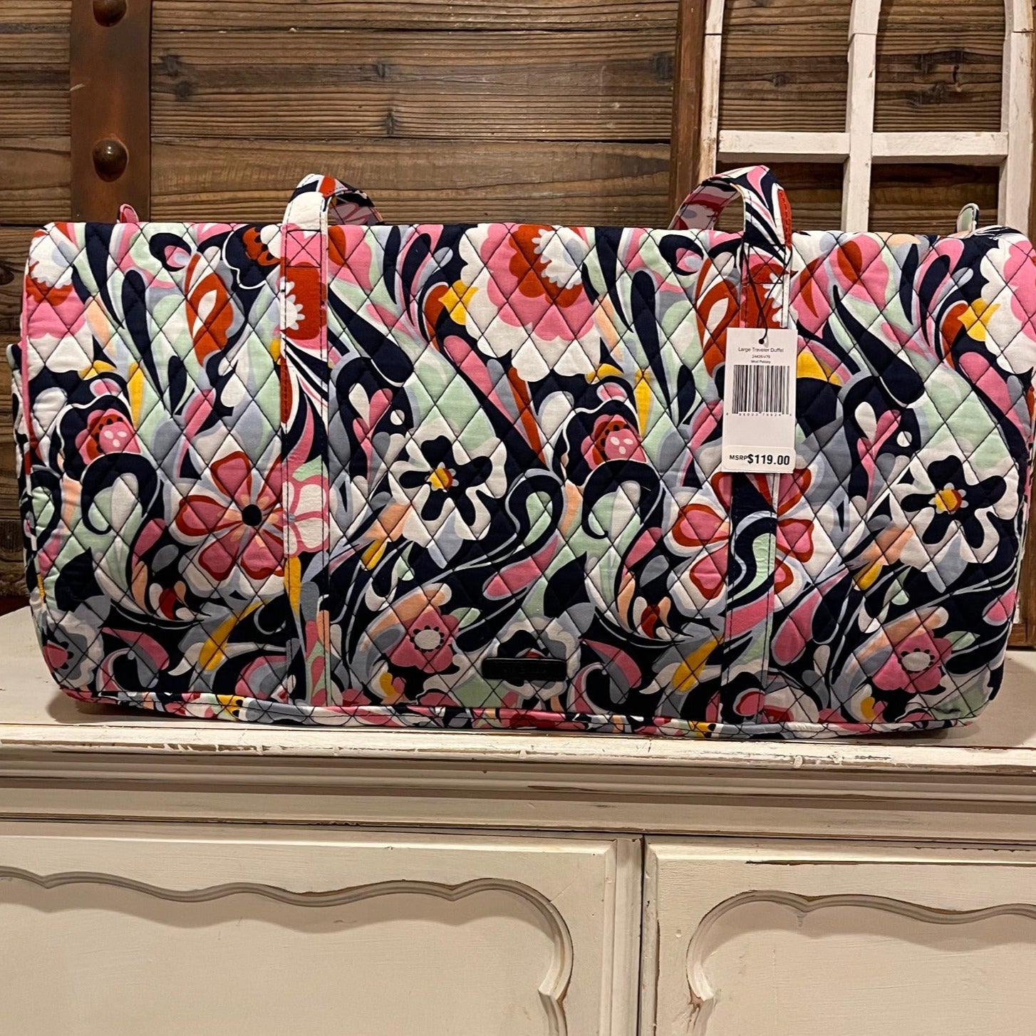 new branded Vera Bradley Mod Paisley Large Traveler Duffel Bag Tote NWT New Women new branded Vera Bradley Mod Paisley Large Traveler Duffel Bag Tote NWT New Women