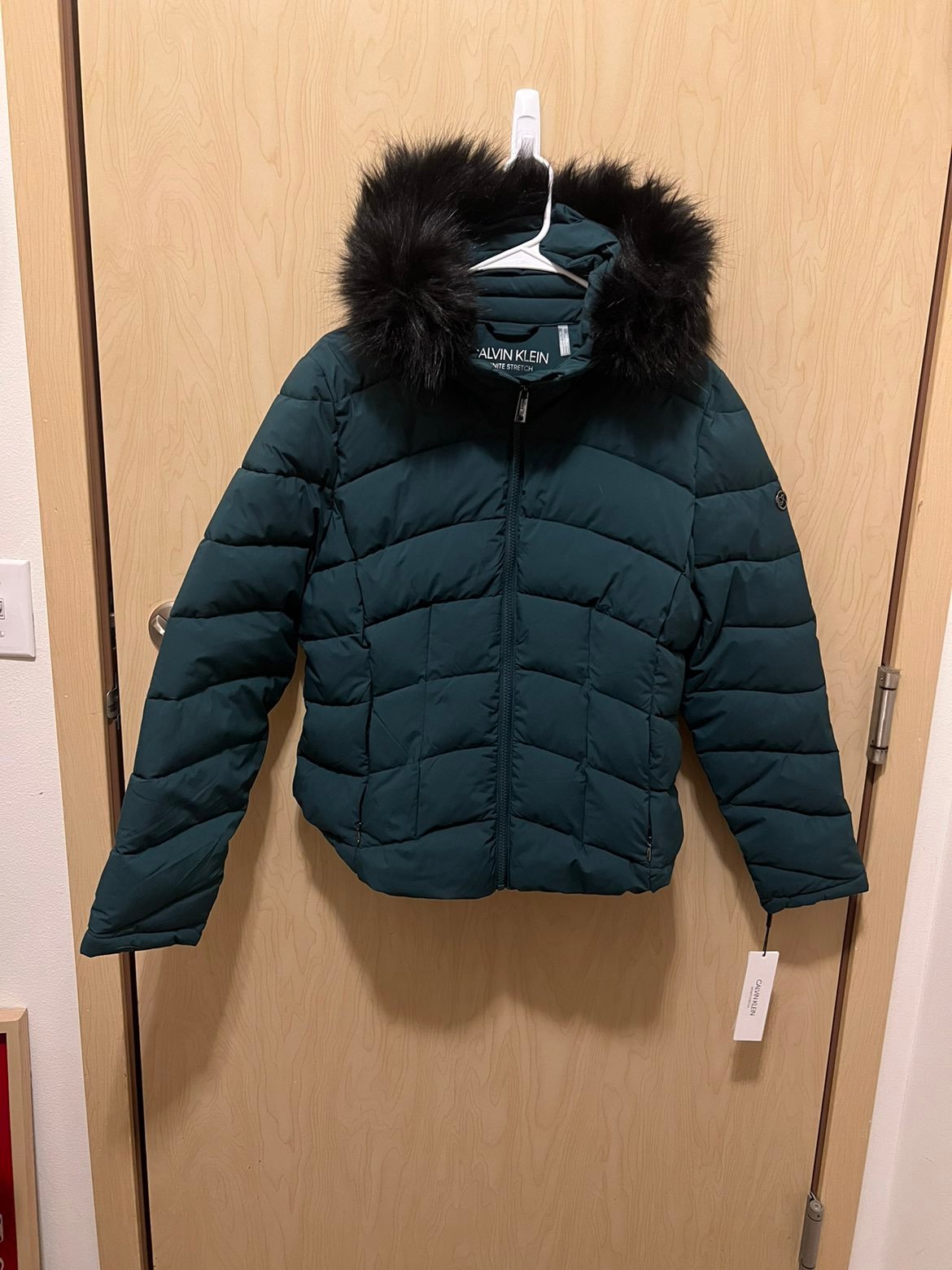 NWT calvin klein puffer jacket