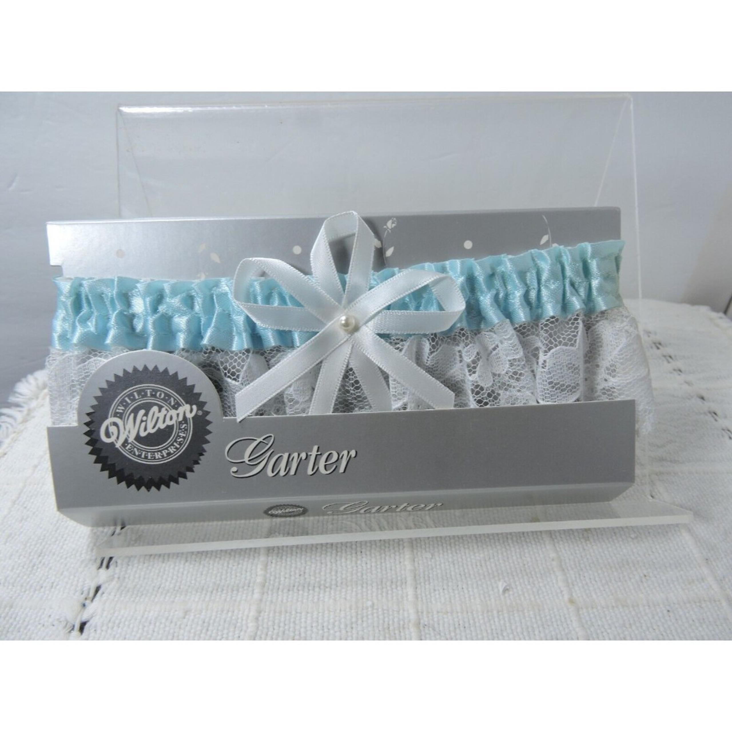 Wilton Vintage blue and white Garter for bride
