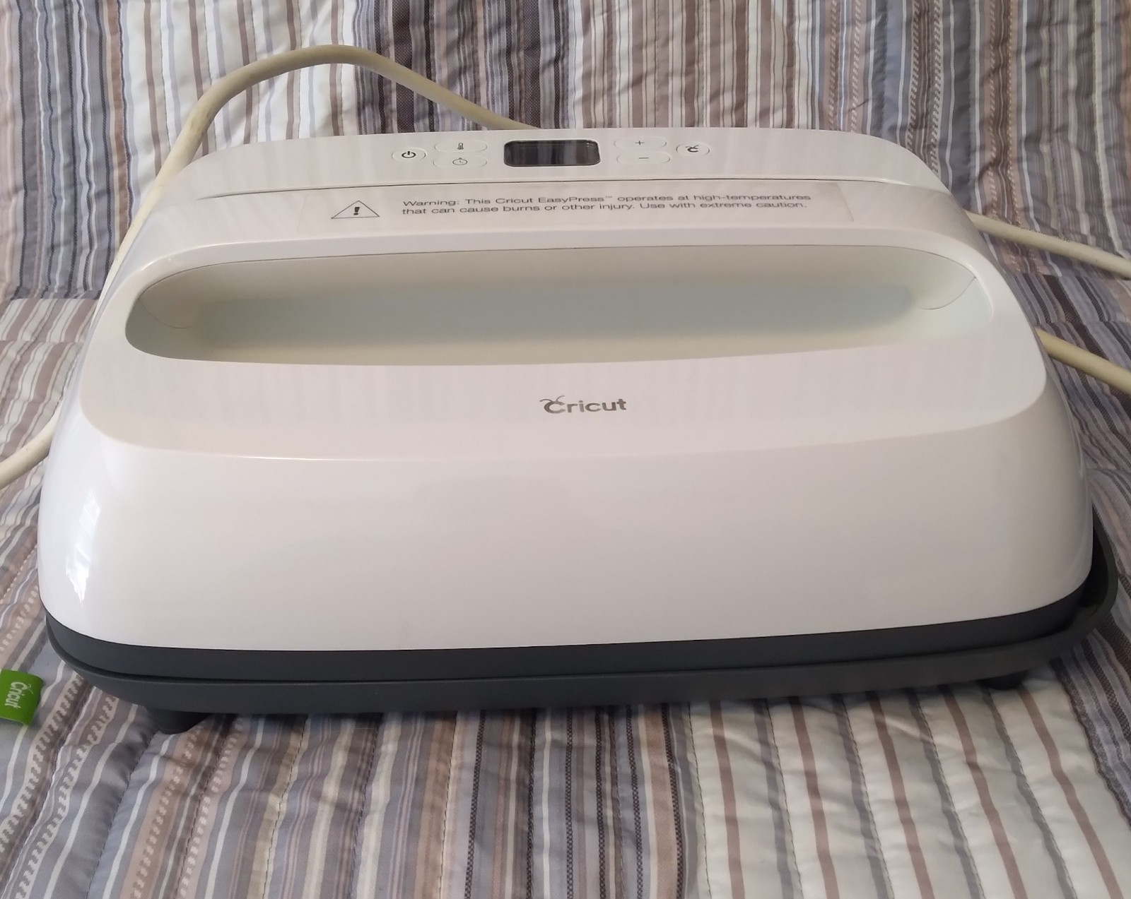 Cricut Easy press 2 large size 12x10