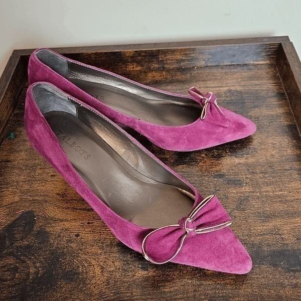 Talbots Classic Suede Leather Bow Detail Della 2 Heel Pump Women's Berry Pink/Go