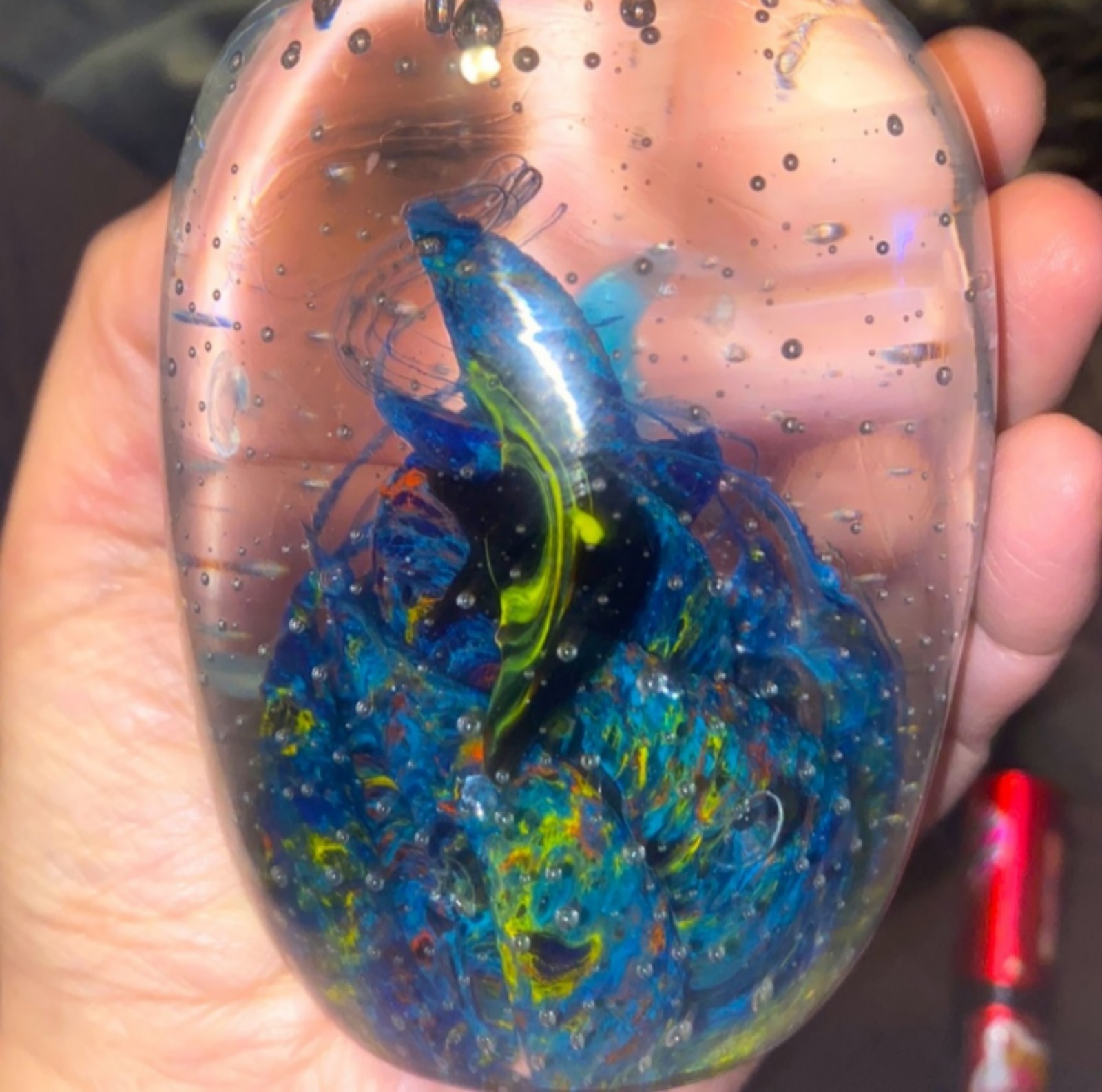 Murano Style Egg-Shaped Glass Fish Aquarium Paperweight