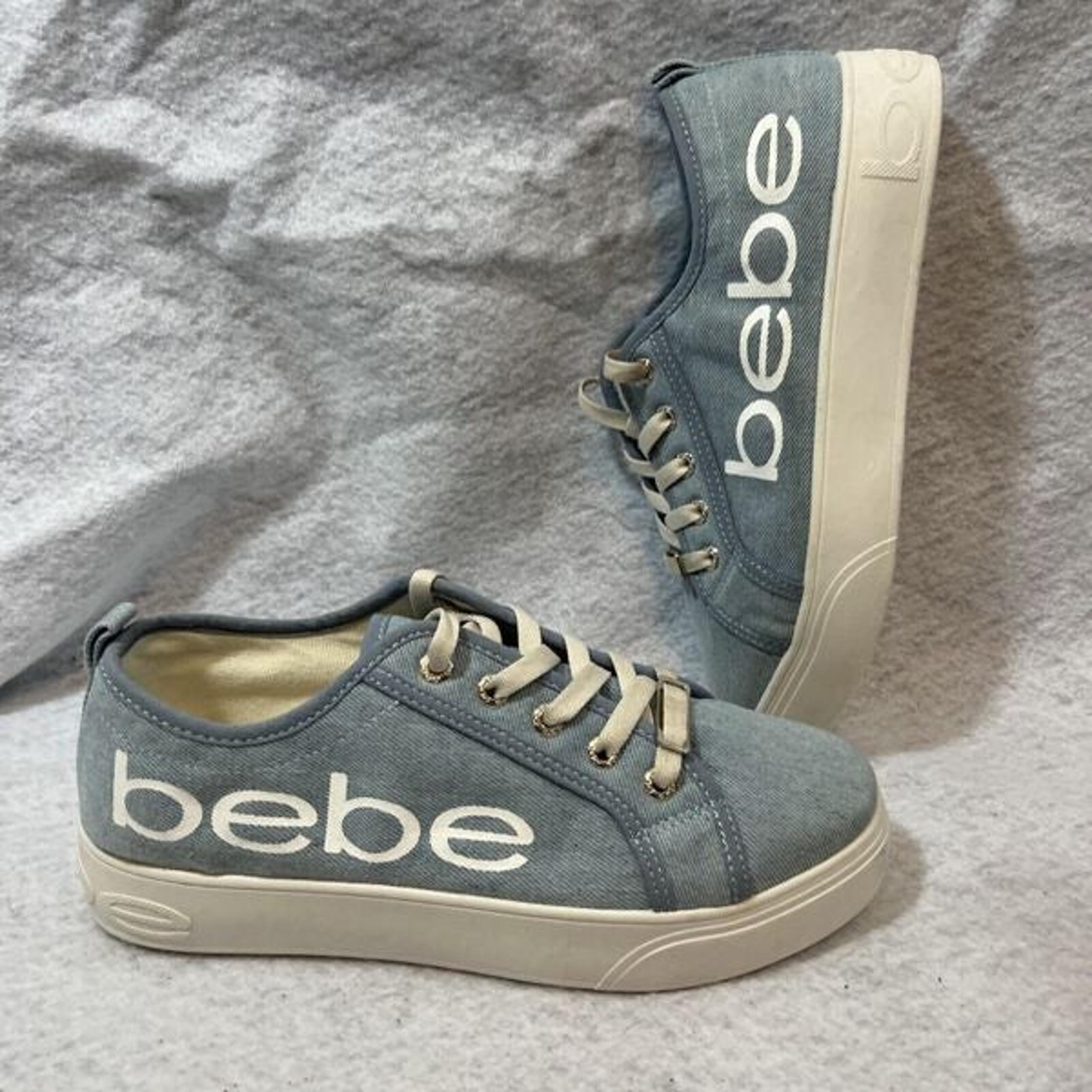 Bebe Sport Destini Logo Women's Sneaker tennis Shoes denim blue canvas Size 9
