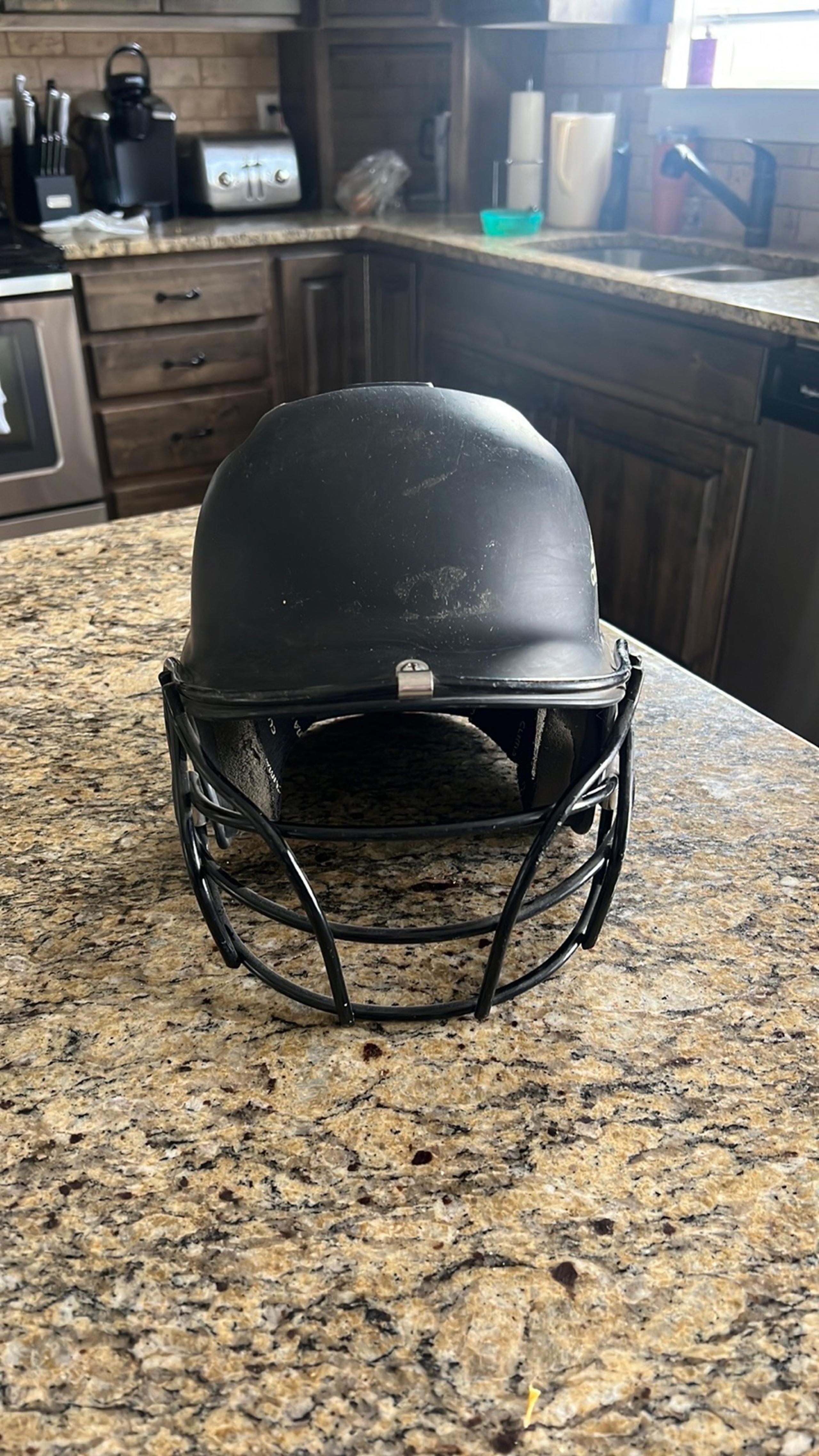 Adidas incite baseball/softball helmet