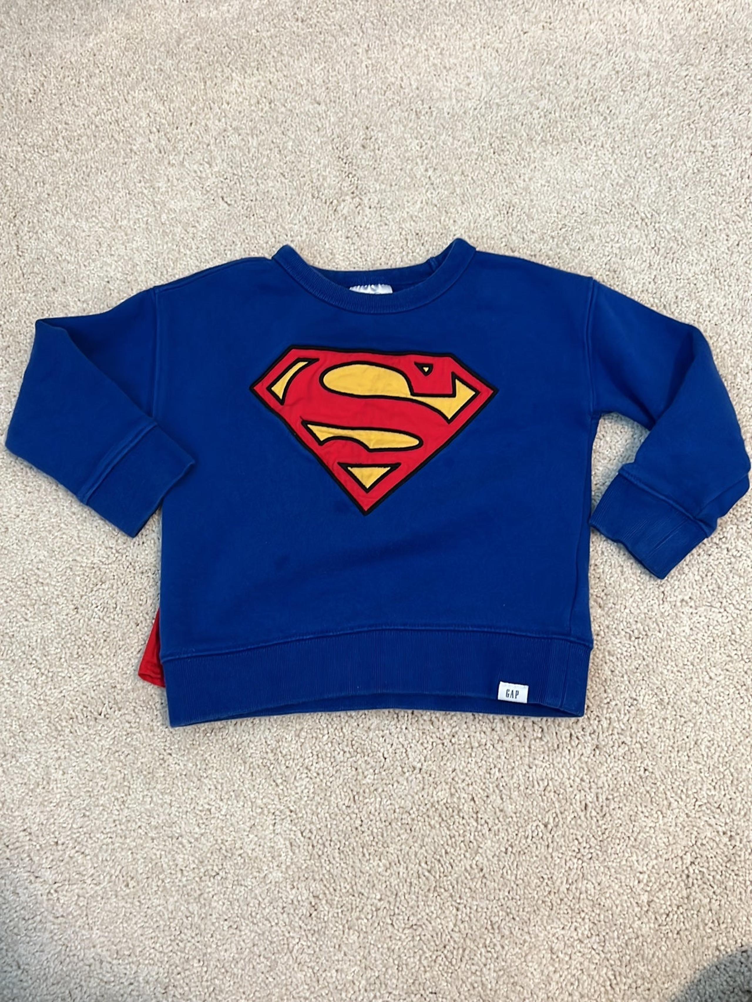Superman sweatshirt with cape