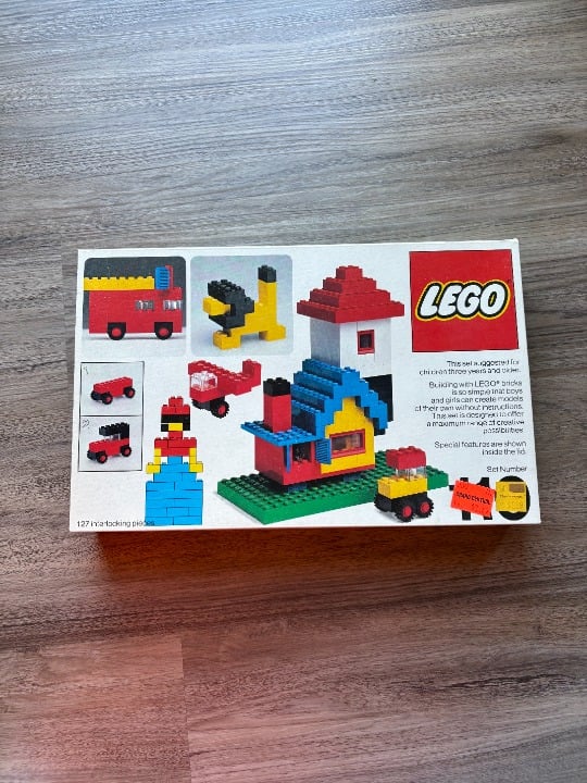 LEGO 110 Building Set