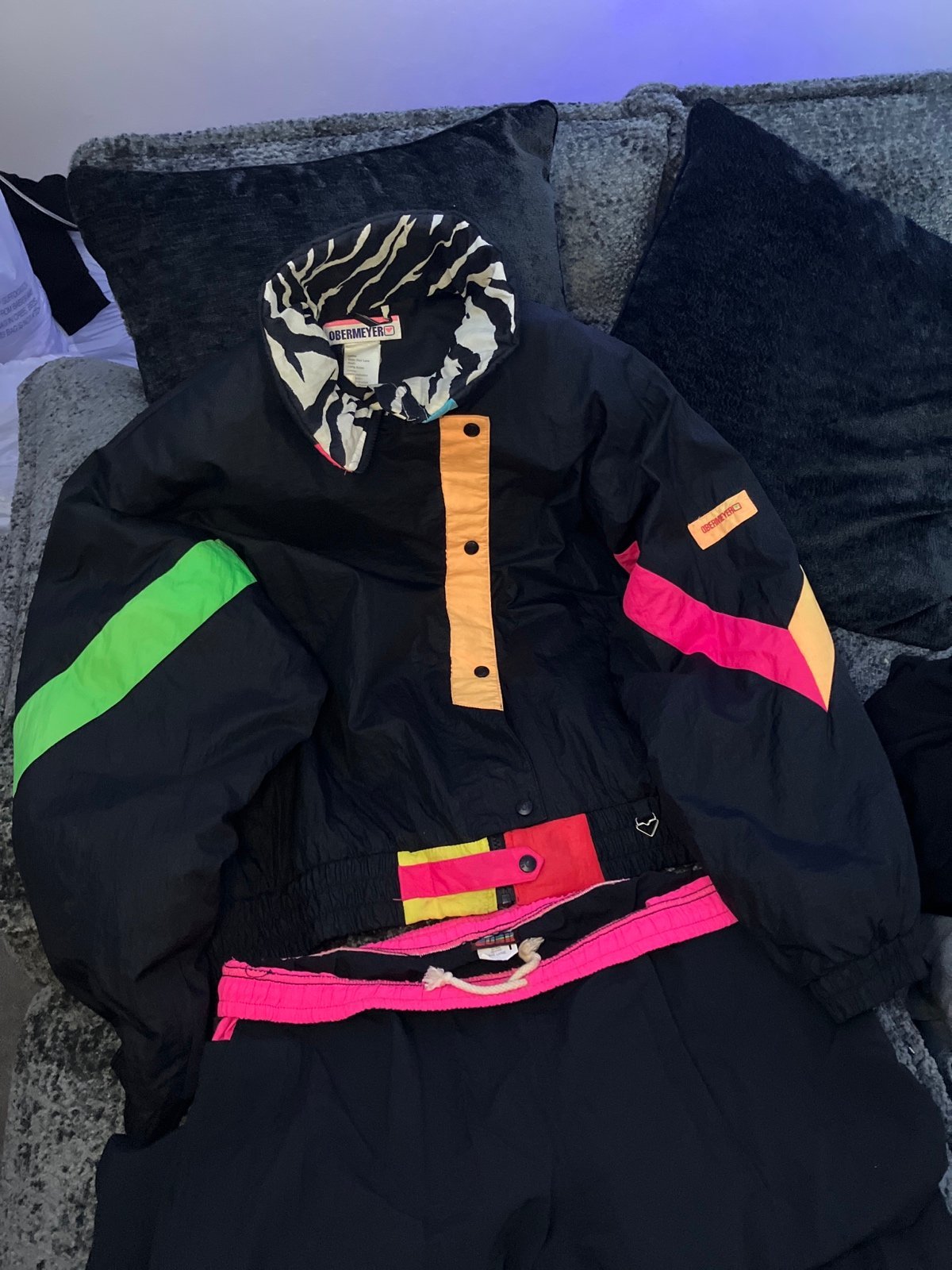 Women's 2pc vintage grail 80’s Large Women’s snow jacket with matching pants