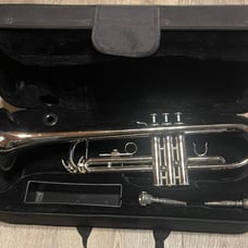 Eastar ETR 380N Nickel Plated Trumpet in Eastar Case