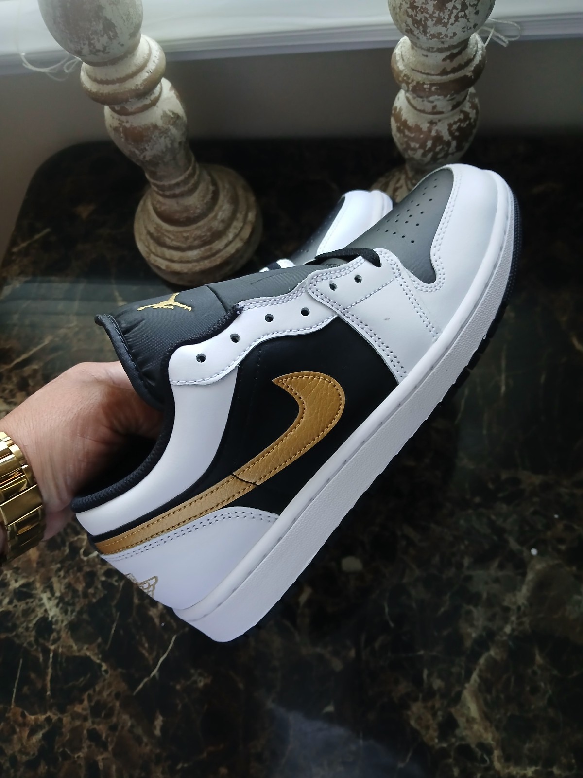 Jordan 1 Low Streetwear/Lifestyle Basketball Shoes Size 9 Men/10.5 Women